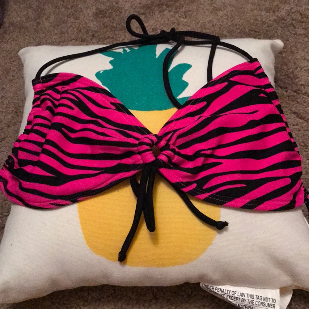 *SOLD* Pink Leopard Bikini Top